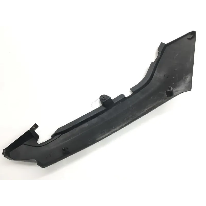 Cache carenage coque arriere gauche SUZUKI GS 500 E 1998-2000