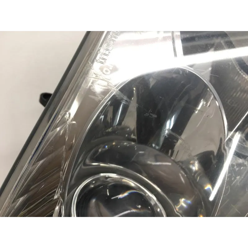Optique avant droit (feux)(phare) PEUGEOT SATELIS 125 2006-2008