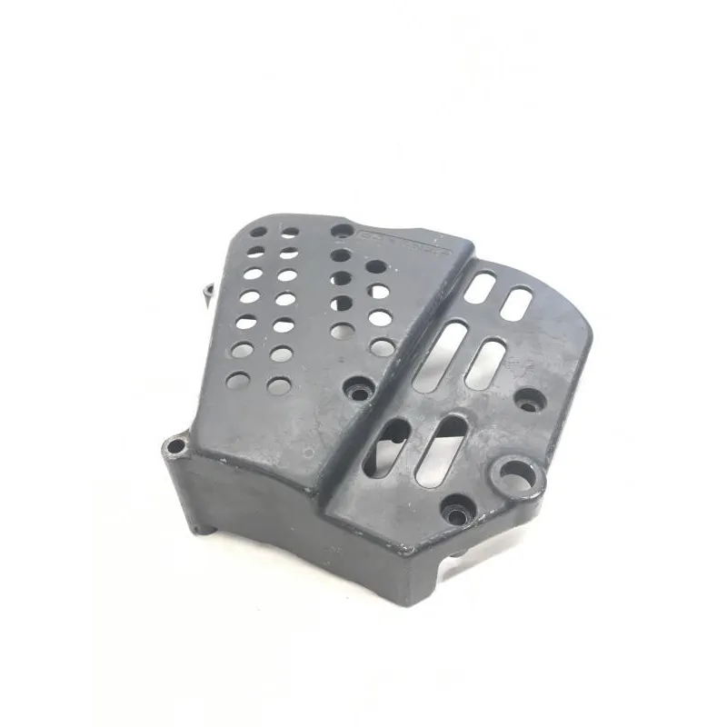 Carter pignon de sortie de boite SUZUKI GSX F 750 1989-1997