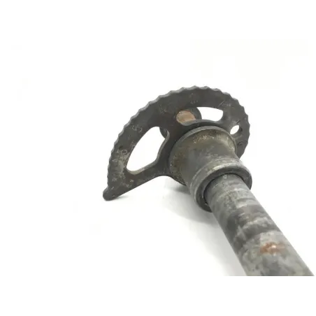 Axe de roue arriere SUZUKI TS 125 R 1989-1994