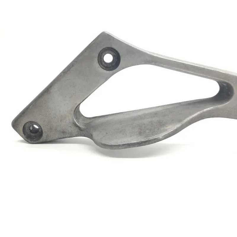Platine et repose pieds arriere gauche YAMAHA TDM 850 1991-1995