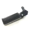 Repose pieds arriere droit YAMAHA YPR 125 2006-2009 XMAX Repose pieds arriere droit YAMAHA YPR 125 2006-2009 XMAX