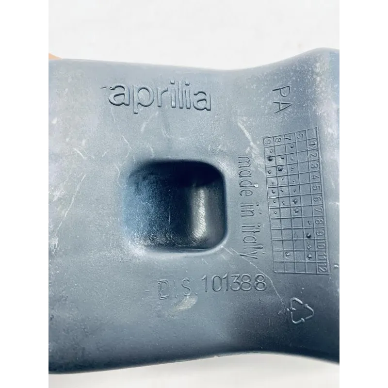 Charniere de selle APRILIA SR 50 2003-2012 STREET