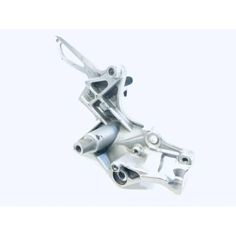 Platine arriere gauche BMW F 800 ST 2006-2012