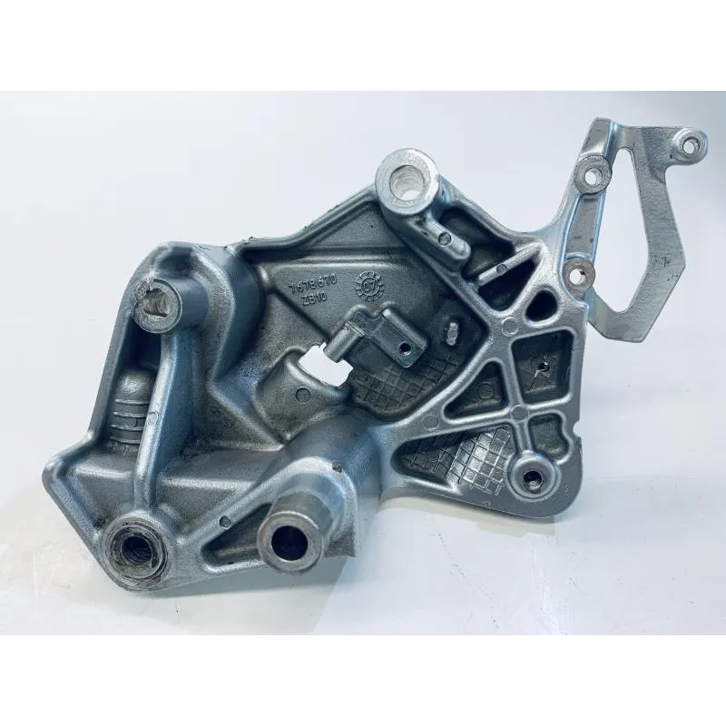Platine avant droite BMW F 800 ST 2006-2012