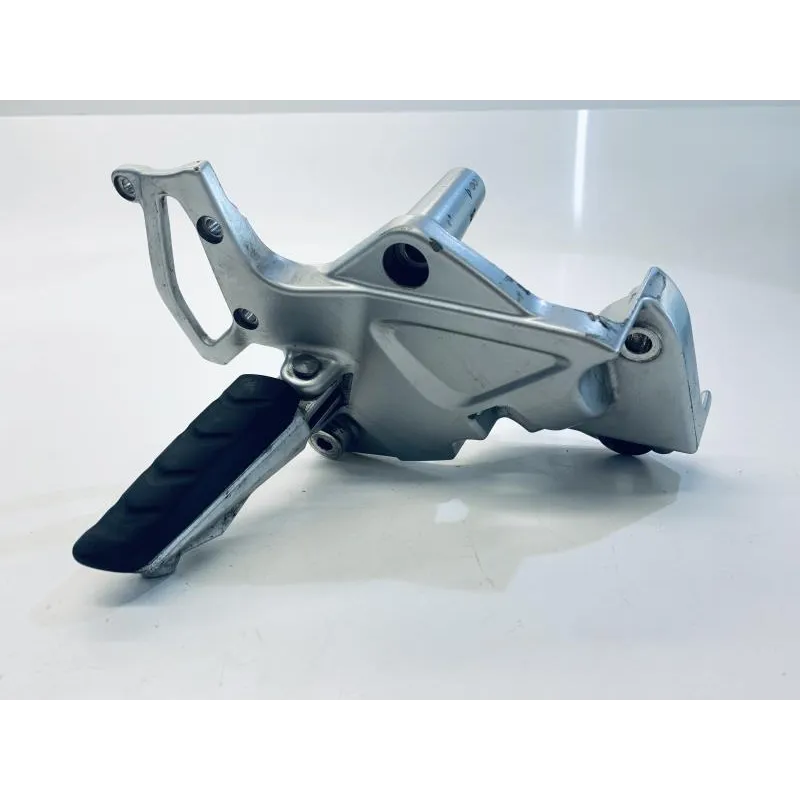 Platine avant droite BMW F 800 ST 2006-2012