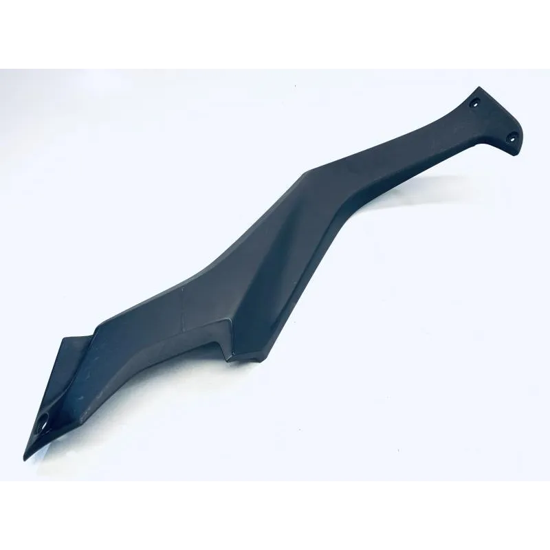 Cache lateral gauche YAMAHA GPD 125 2015-2019 NMAX
