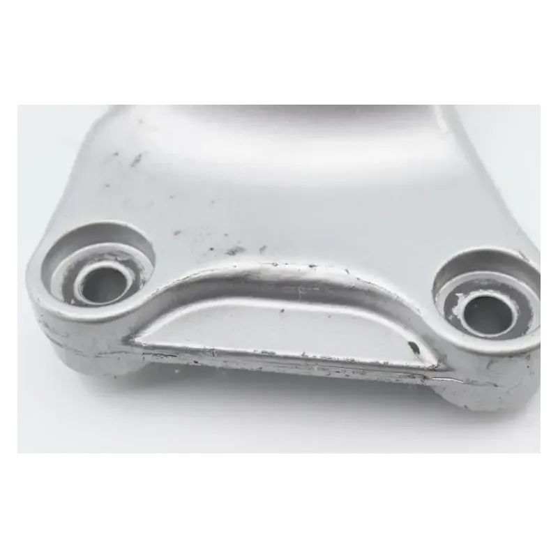 Platine arriere gauche SUZUKI GSXR 1300 HAYABUSA 1999 - 2007