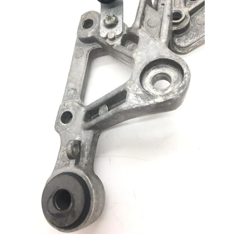 Platine avant droite YAMAHA FZS 600 2002-2003 FAZER