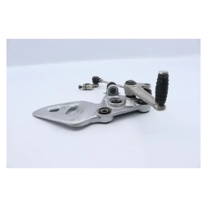 Platine avant gauche SUZUKI GSXR 1300 HAYABUSA 1999 - 2007