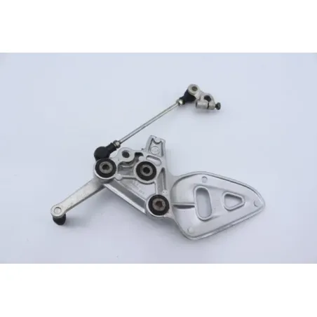 Platine avant gauche SUZUKI GSXR 1300 HAYABUSA 1999 - 2007
