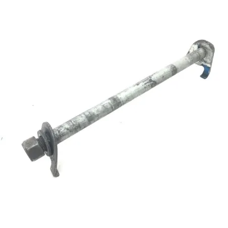 Axe de roue arriere SUZUKI GS 500 E 1989-1996