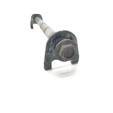 Axe de roue arriere SUZUKI GS 500 E 1989-1996
