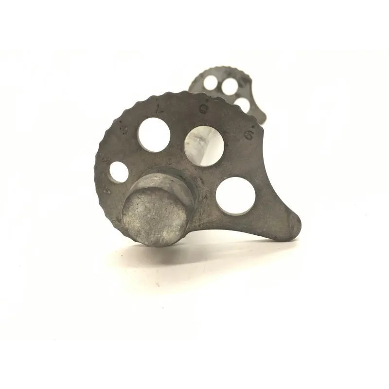 Axe de roue arriere YAMAHA SR 125 1992-1996