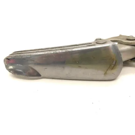 Repose pieds arriere droit PIAGGIO VESPA GTS 125 2007-2012