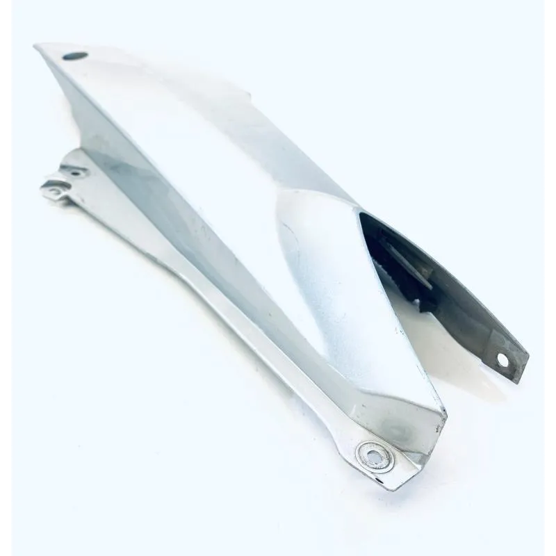Cache carenage sous selle droit YAMAHA FJR 1300 2001-2002