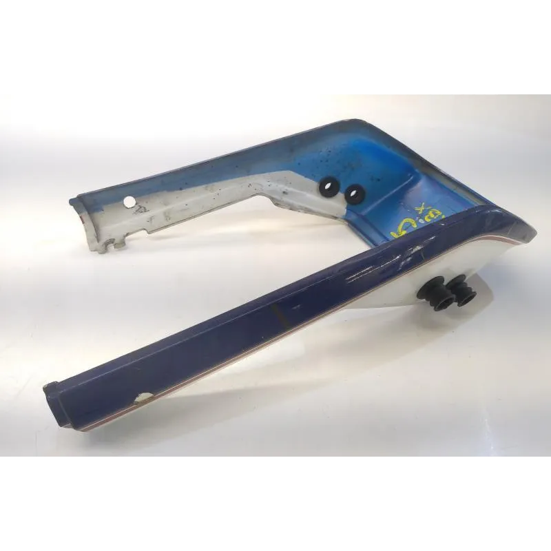 Cache carenage coque arriere HONDA CBX 550 1982-1985
