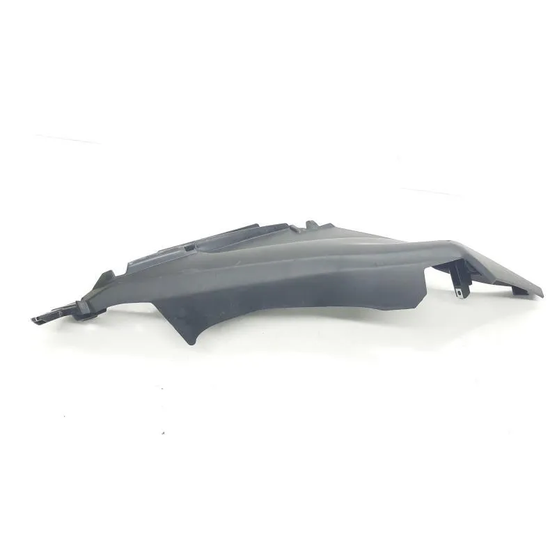 Cache lateral gauche YAMAHA CZD 300 2017-2019 XMAX