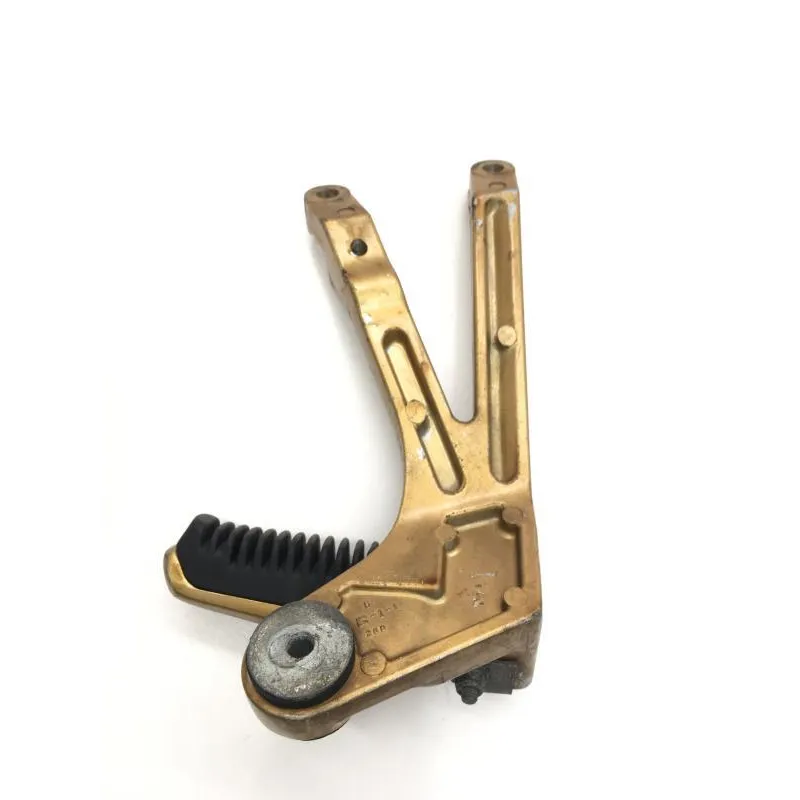 Platine et repose pieds arriere gauche SUZUKI GSX 1100 G 1991-1994