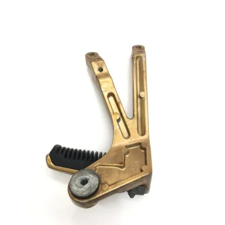 Platine et repose pieds arriere gauche SUZUKI GSX 1100 G 1991-1994