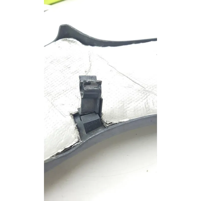 Cache carenage sous selle gauche BMW K 1100 RS 1993-1997