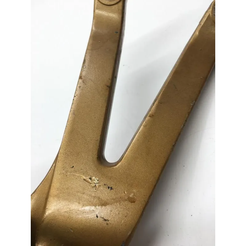 Platine et repose pieds arriere droit SUZUKI GSX 1100 G 1991-1994