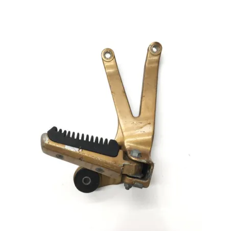 Platine et repose pieds arriere droit SUZUKI GSX 1100 G 1991-1994