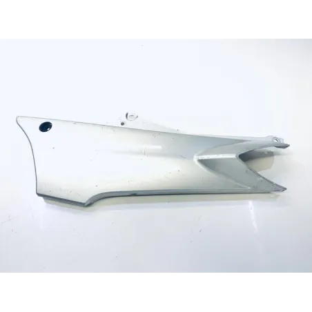 Cache carenage sous selle gauche YAMAHA FJR 1300 2001-2002