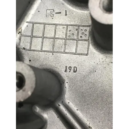 Carter pignon de sortie de boite SUZUKI RG 125 F 1992-1996 GAMMA