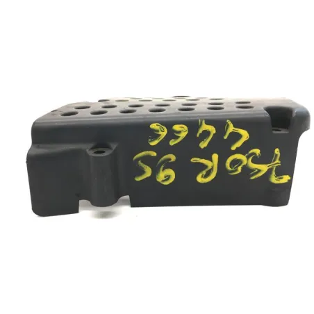 Carter pignon de sortie de boite SUZUKI GSXR 750 1992-1995
