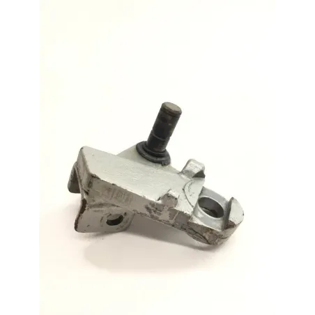 Platine avant droite APRILIA MOTO 6.5 650 1995-2001 STARCK