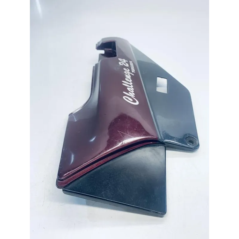 Cache carenage sous selle gauche KAWASAKI GTR 1000 1986-1993 ZG