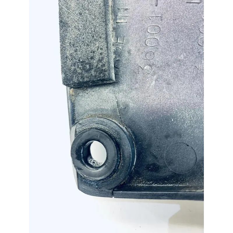Cache carenage sous selle gauche KAWASAKI GTR 1000 1986-1993 ZG