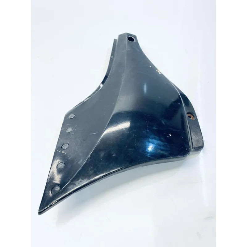 Cache carenage sous selle gauche KAWASAKI GPZ 750 1983-1985