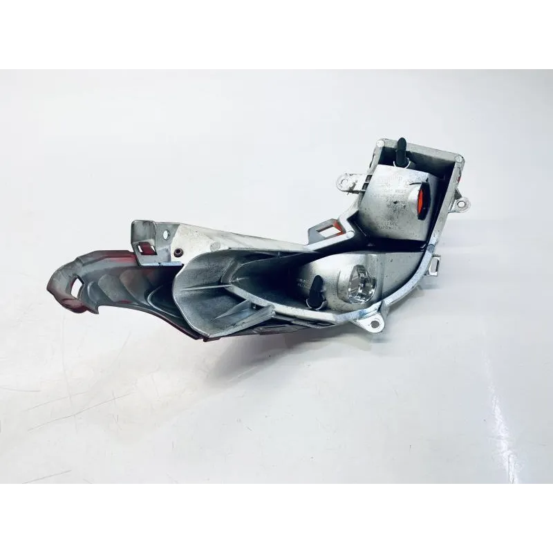 Feu arriere droit HONDA FES 125 2007-2013 S-WING
