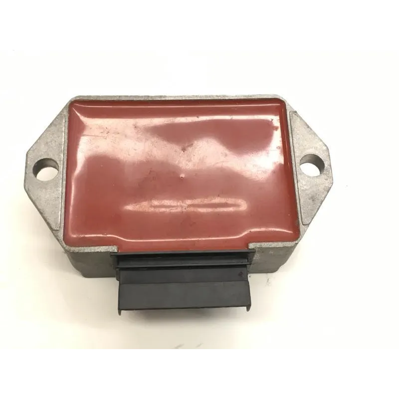 Regulateur charge batterie PIAGGIO VESPA LX 50 2009-2013 2T