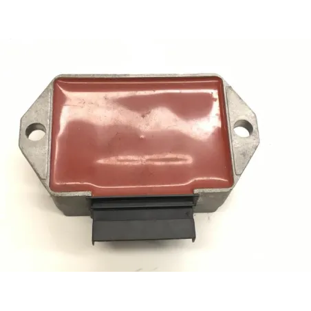 Regulateur charge batterie PIAGGIO VESPA LX 50 2009-2013 2T