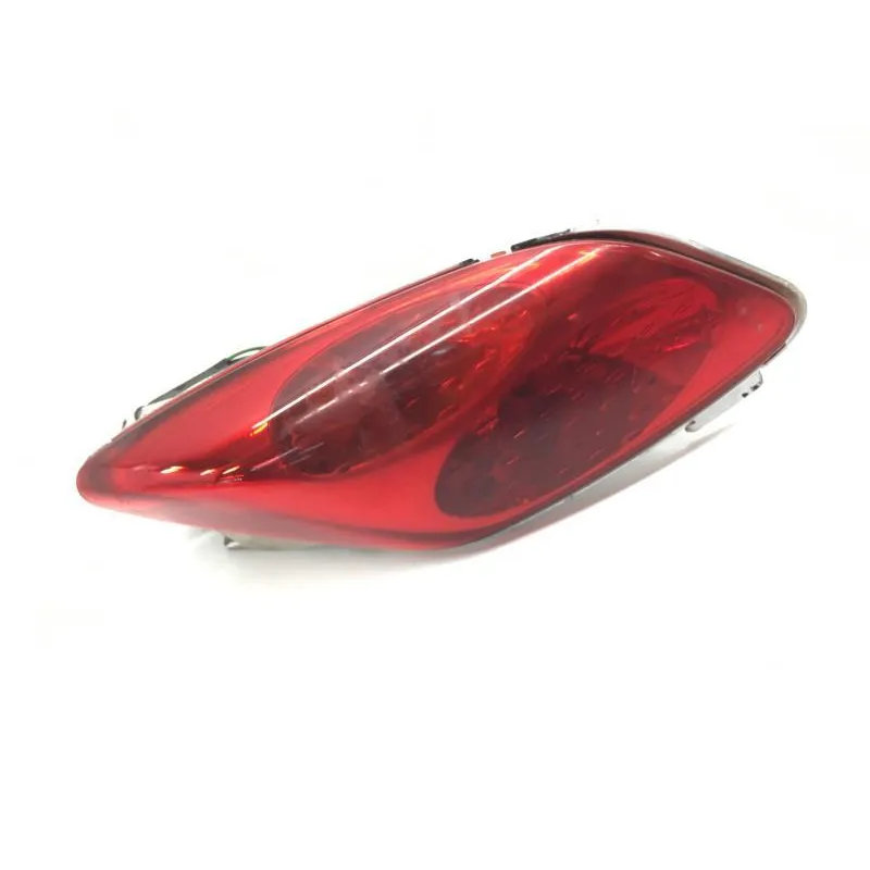 Feu arriere droit YAMAHA YPR 125 2006-2009 XMAX