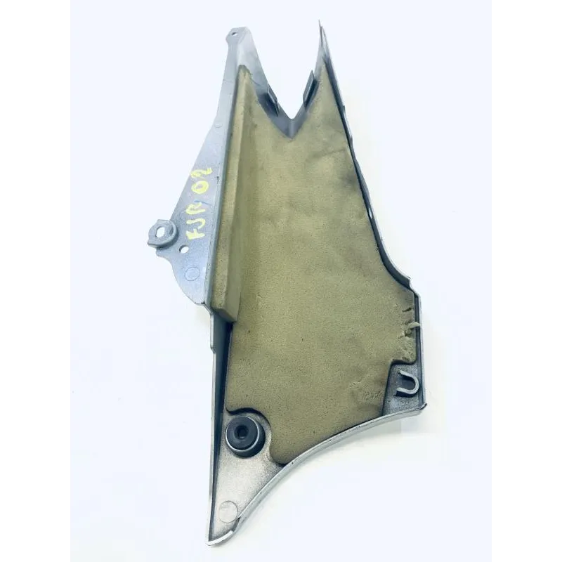 Cache carenage sous selle gauche YAMAHA FJR 1300 2001-2002