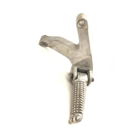 Platine et repose pieds arriere gauche YAMAHA YZF 750 R 1993-1996