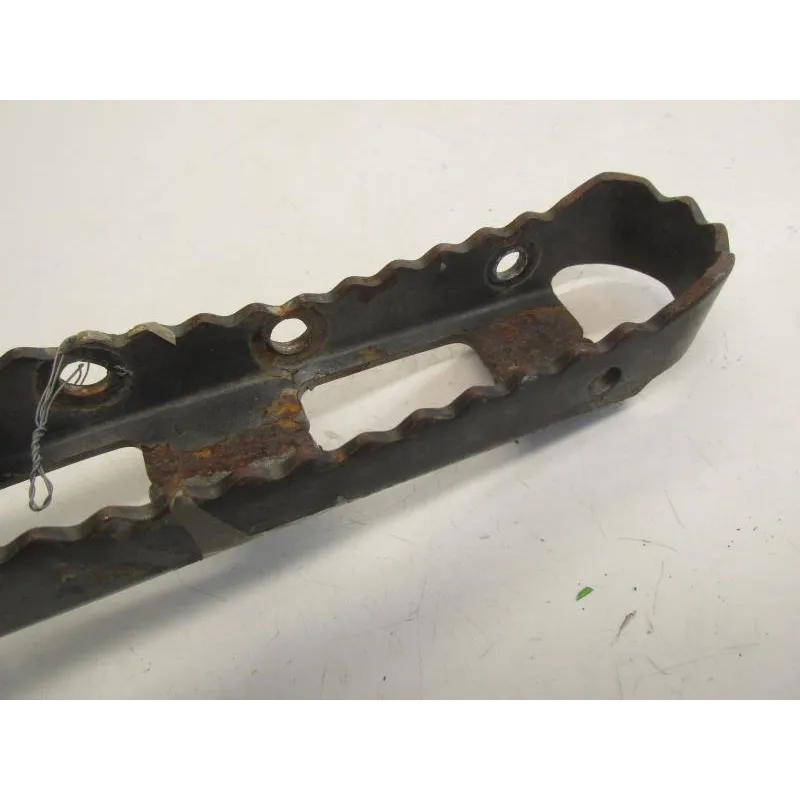 Repose pieds avant gauche KAWASAKI KFX 700 2004-2011