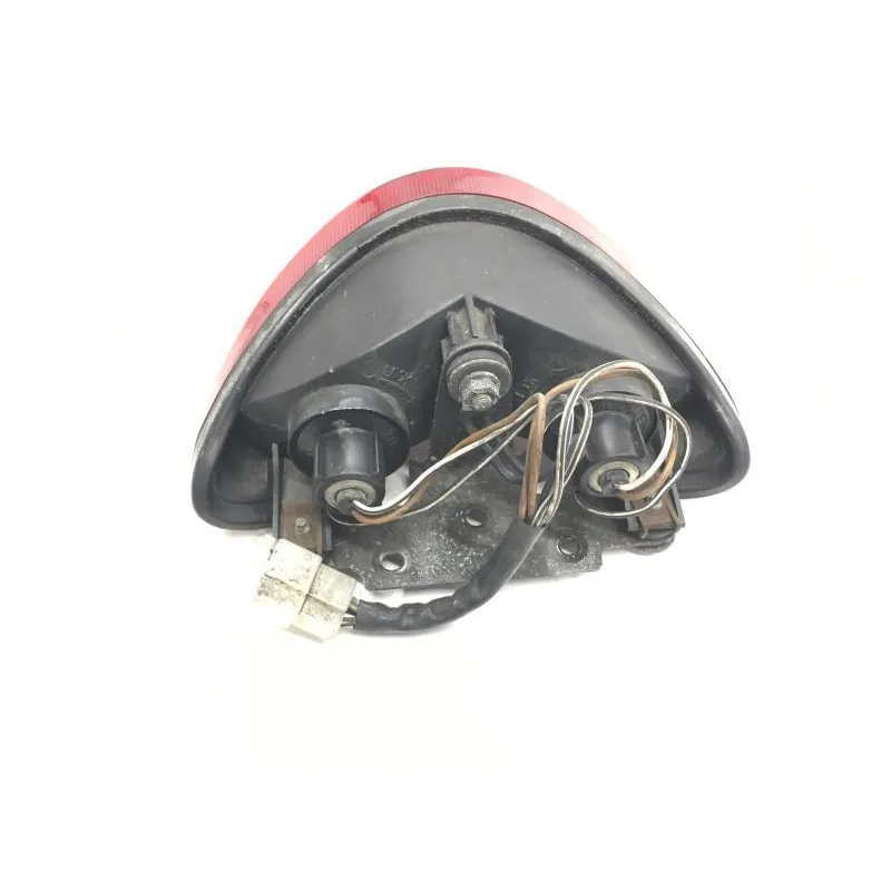 Feu arriere SUZUKI SV 650 1999-2002