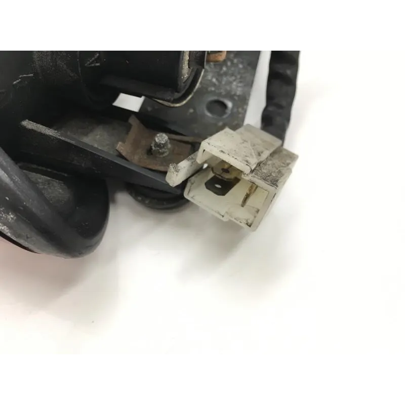 Feu arriere SUZUKI SV 650 1999-2002