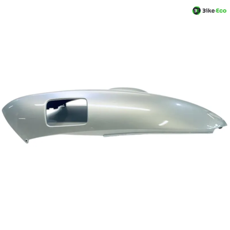 Cache carenage coque arriere gauche YAMAHA YP 125 2001-2002 SKYLINER