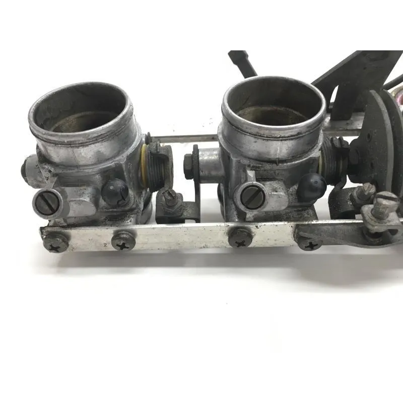 Rampe d'injection BMW K 100 LT 1000 1986-1992
