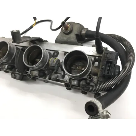 Rampe d'injection BMW K 100 LT 1000 1986-1992