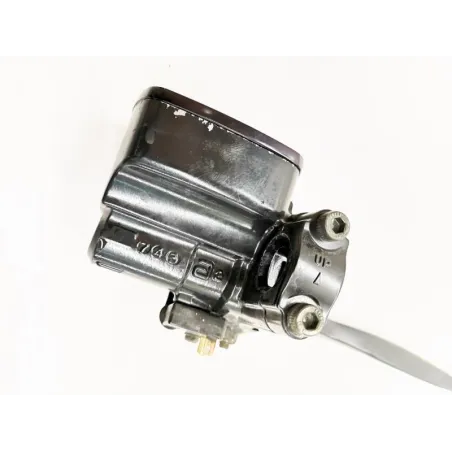 Maitre cylindre frein avant YAMAHA XP 500 2004-2007 TMAX