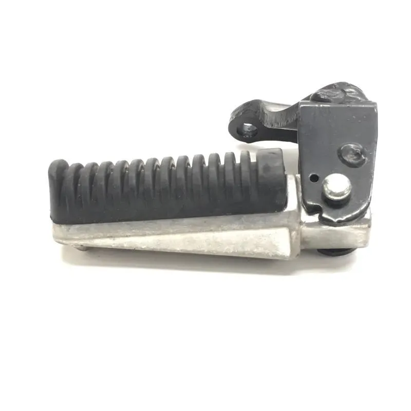 Repose pieds arriere droit MBK YPR 125 2006-2009 SKYCRUISER