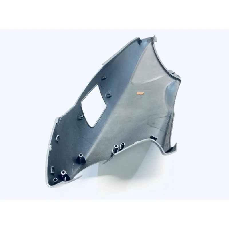 Cache carenage coque arriere gauche YAMAHA YP 125 2003-2006 MAJESTY
