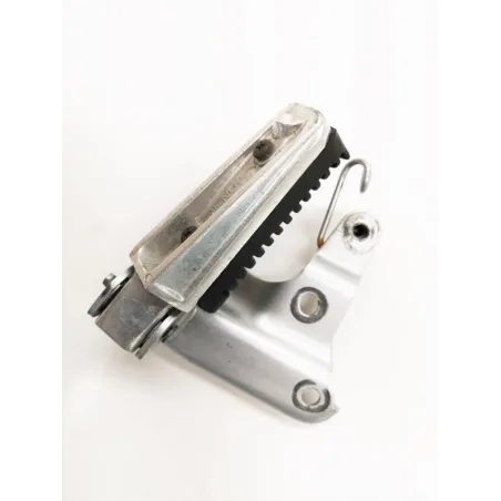 Platine arriere droite YAMAHA XP 500 2004-2007 TMAX